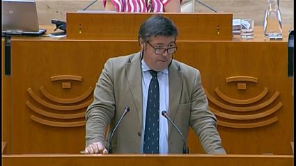 Javier Bravo, diputado de Vox, en la Asamblea de Extremadura