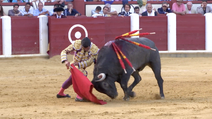 Emilio de Justo, Valladolid encerrona, Triunfo en la encerrona, Victorino Martín, Juan Bazaga, Tierra de toros, Canal Extremadura