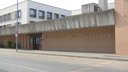 Fachada de los Juzgados de Mérida