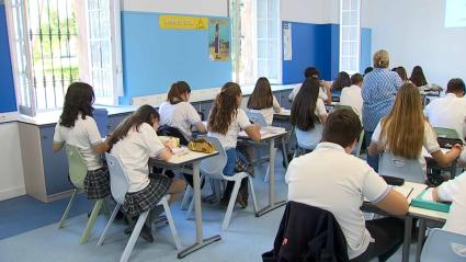 Alumnos en clase en el Colegio San José de Villafranca