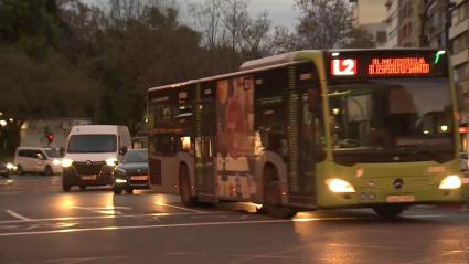 El Ayuntamiento de Cáceres diseña unos servicios mínimos en los autobuses urbanos ante la huelga de conductores