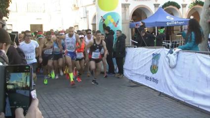  Casi 780 corredores han participado en la decima edición de la San Silvestre de Montijo