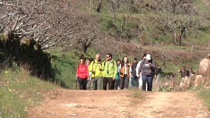 Senderistas en el Valle del Jerte