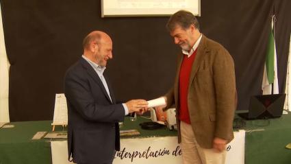 Premio en Losar de la Vera a Pedro Alonso por su vacuna pionera contra la malaria