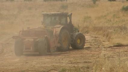 Movimiento de tierra para la fábrica de cátodos