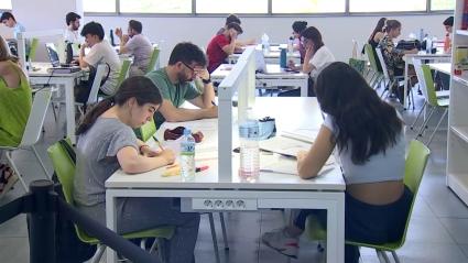 Más de 5.500 estudiantes se enfrentarán esta semana en Extremadura a la PAU