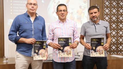 La Diputación de Badajoz celebra su primera 'Star Party' en La Cocosa para acercar el cielo nocturno al público