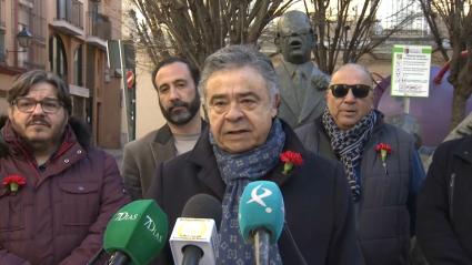 Las redes se llenan de condolencias por la muerte del flamencólogo Paco Zambrano