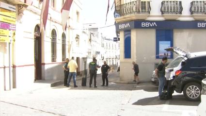Investigan el robo de armas en Alburquerque