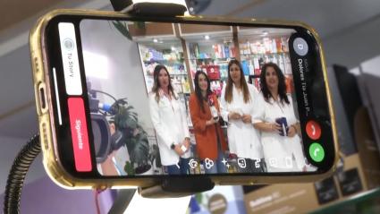La farmacia de Ibahernando triunfa en redes sociales