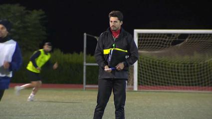 Fidel Caballero, entrenador del Cabeza del Buey.