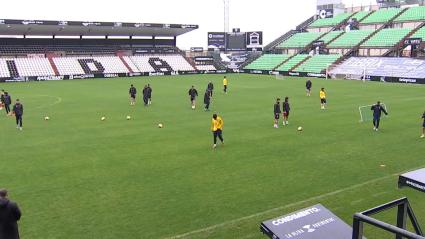 El Mérida entrena de cara al encuentro de liga frente al filial del Athletic de Bilbao
