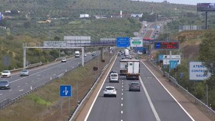 Vehículos por la A 5