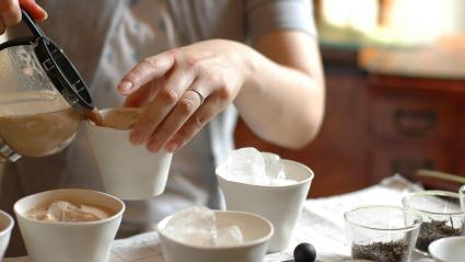 Té chai (Imagen de Qogwarp en Pixabay)