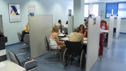 Interior de una oficina de la Agencia Tributaria, en una imagen de archivo