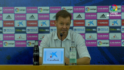 Manuel Mosquera, técnico del Extremadura, en rueda de prensa.