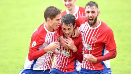 Garci tras marcar un tanto con el Sporting B