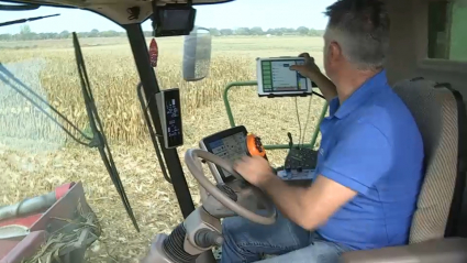 Uno de los agricultores que ha participado en el proyecto de mapas satelitales