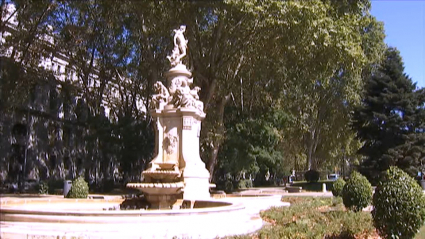 Fuente de Apolo en el Paseo del Prado de Madrid