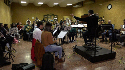 CONCIERTO VILLANCICOS  -MUÉVETE