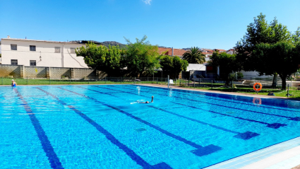 Piscina municipal de Deleitosa