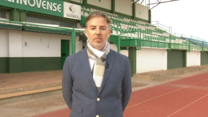 Javier Nieto, presidente del Villanovense, en el Municipal