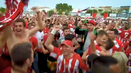 La afición del Don Benito celebra el ascenso a Segunda B en 2018