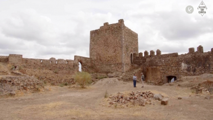 burguillos-castillo_que-historia-tan-curiosa