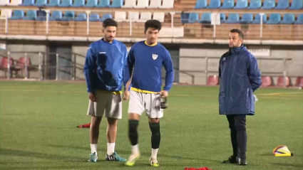 Alex Herrera durante el entrenamiento del Olivenza