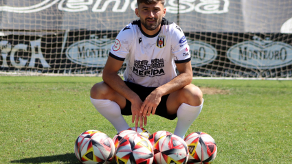 Chuma con sus goles en el estadio Romano.