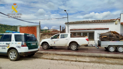 Dos detenidos por robo de corcho en Serradilla