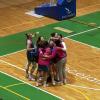 Ángela Jiménez junto a las jugadoras del Miralvalle