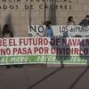 Plataforma civica por Navalmoral de la Mata en la puerta de la audiencia provincial de Cáceres.