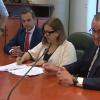 Once entidades financieras colaborarán en la gestión de las ayudas a explotaciones extremeñas de olivar y viña de secano