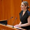 María Guardiola, presidenta de la Junta de Extremadura, durante el Debate sobre el Estado de la Región