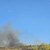 Un incendio en Plasencia obliga a cortar la carretera que une la capital del Jerte con Malpartida