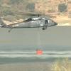 El Black Hawk de Eslovaquia refuerza el perímetro del incendio en Hervás