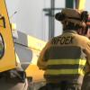 Bomberos del Plan Infoex durante las labores de extinción de un incendio forestal