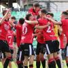 Los jugadores del Mérida celebran uno de los goles logrados en el partido.