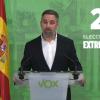 Santiago Abascal, líder de Vox, comparece durante la noche electoral en Extremadura