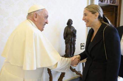 El Papa recibe a María Guardiola en el Vaticano