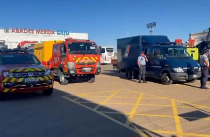 Voluntarios portugueses hacen parada en Extremadura de camino a Valencia