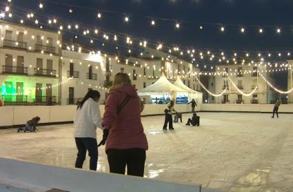 Pista de patinaje de hielo en Cáceres