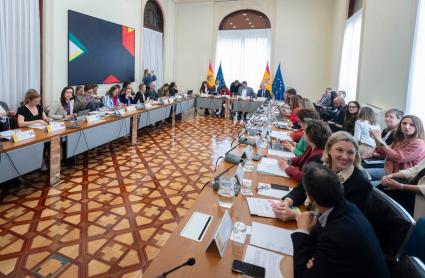 La ministra de Juventud e Infancia, Sira Rego, durante la reunión del Pleno de la Conferencia Sectorial de Infancia y Adolescencia