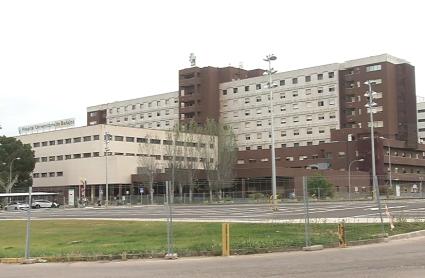 Dos mujeres intoxicadas por el incendio en una vivienda en Torremayor