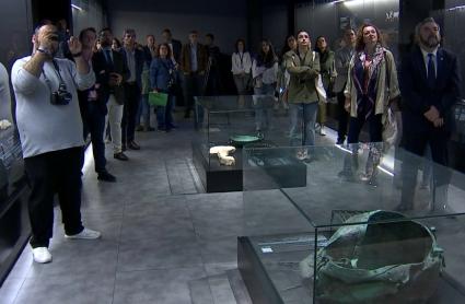 El Museo Arqueológico de Badajoz recibe la visita 580 personas en el primer fin de semana de la Sala de Protohistoria