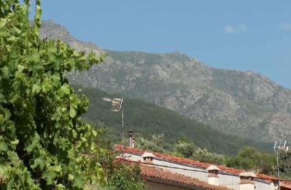 La Guardia Civil localiza, en buen estado de salud, a un ciclista extraviado en una zona arbolada próxima a Hervás