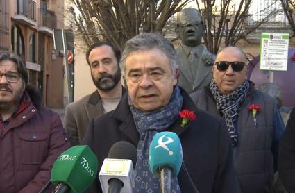 Las redes se llenan de condolencias por la muerte del flamencólogo Paco Zambrano