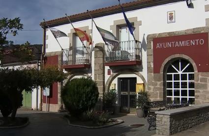 Fachada del Ayuntamiento de Valdemorrales
