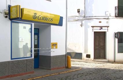 Oficina de Correos de Fuente de Cantos precintada tras el robo